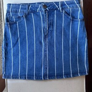 Striped denim blue and white mini skirt